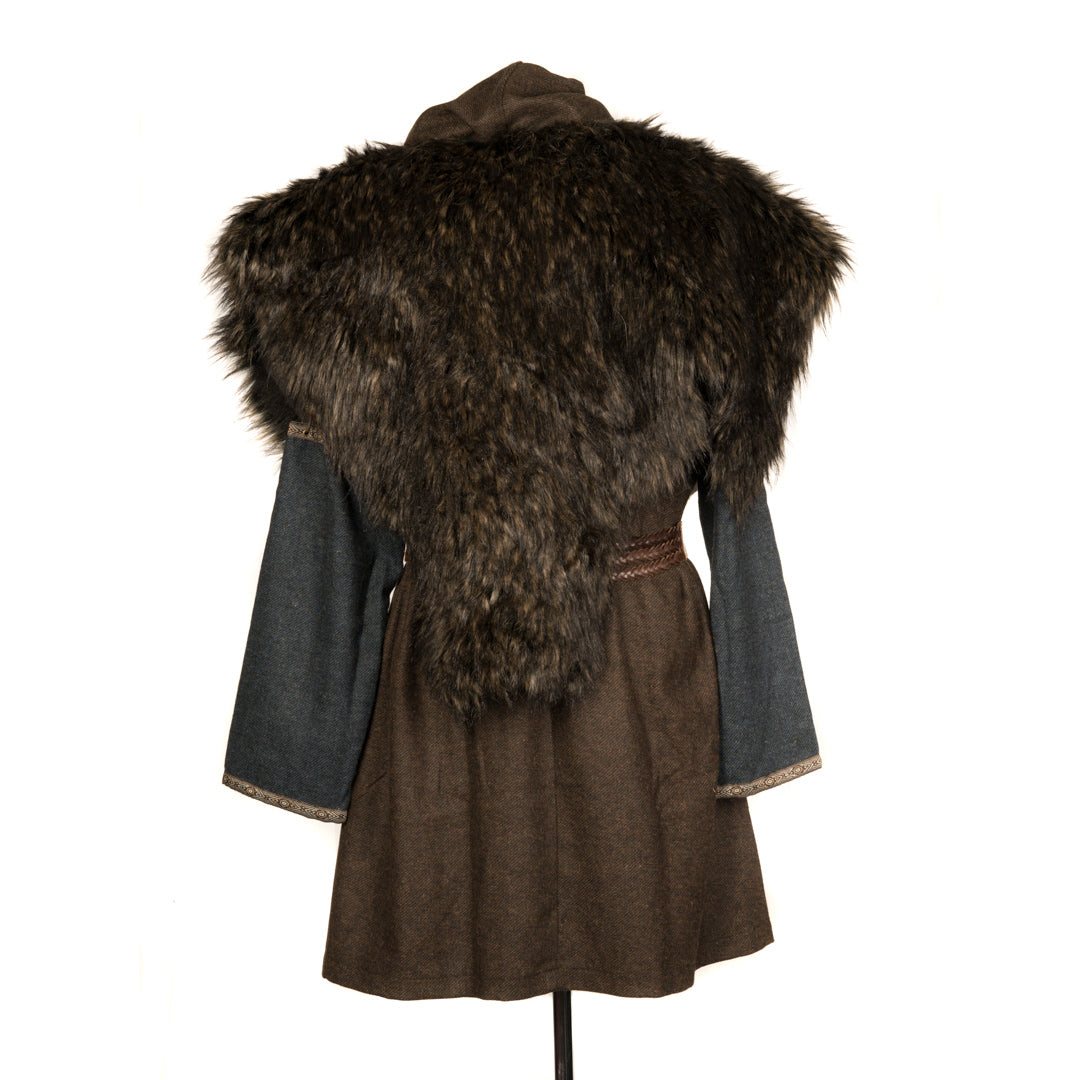 Rear view of black brown fur cape over medieval tunic for LARP.