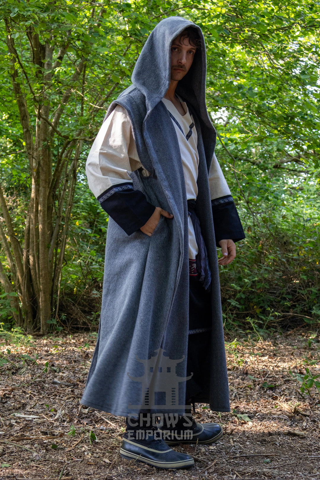 Grey Hooded Sleeveless Robe