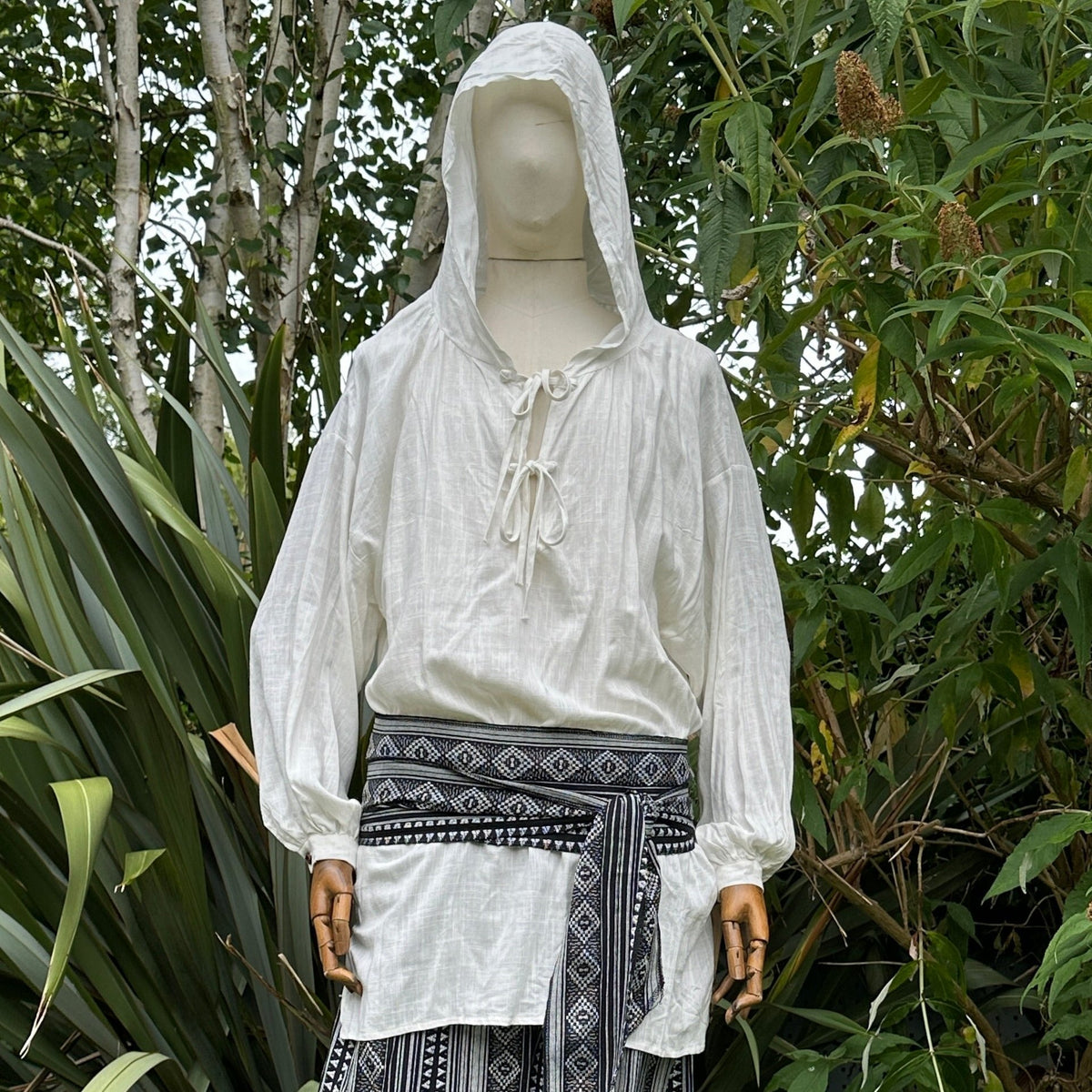 white hooded medieval shirt in cotton linen.