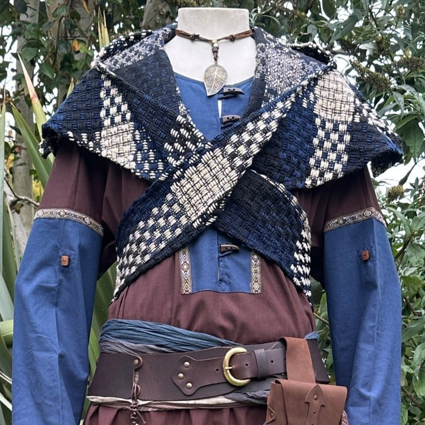 Blue and white check wool scarf hood, LARP medieval style, frontal view.