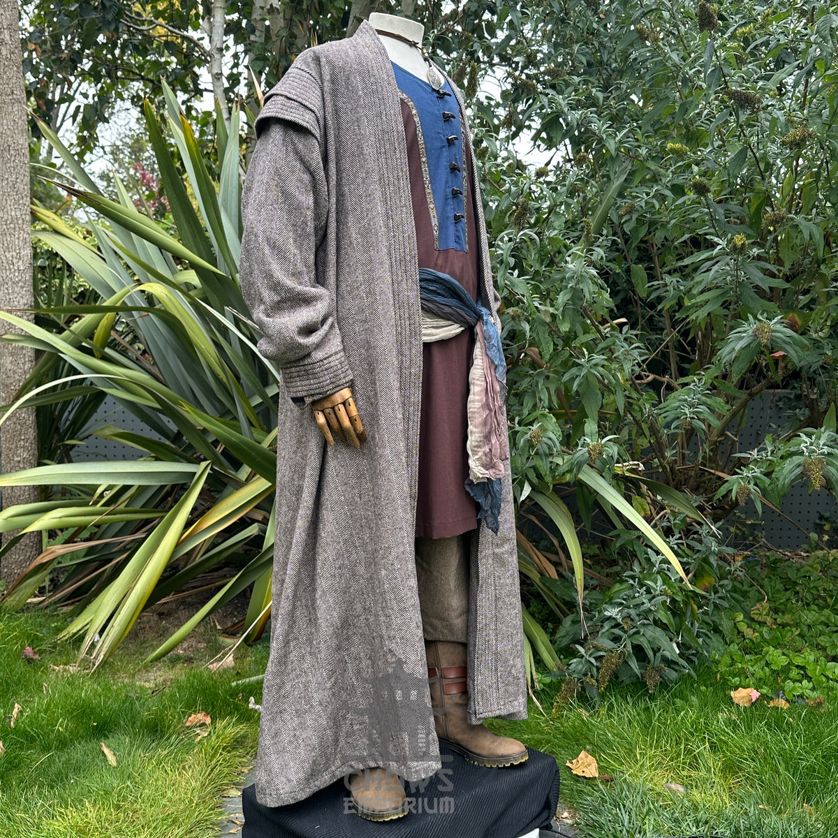 LARP Sand Mage set with grey robe, blue tunic, brown pants, crinkled sash.
