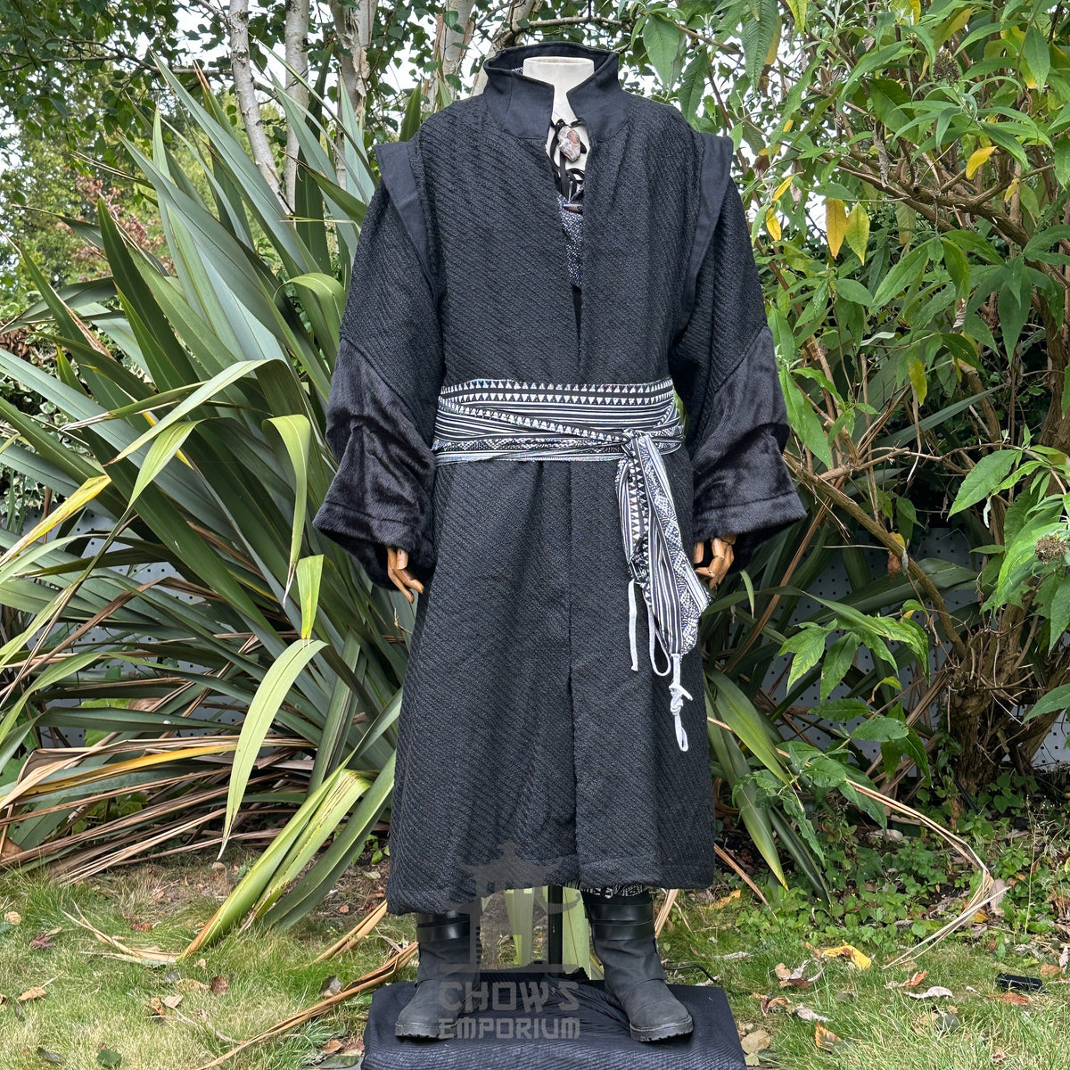 Medieval black robe LARP set with sash, frontal view.