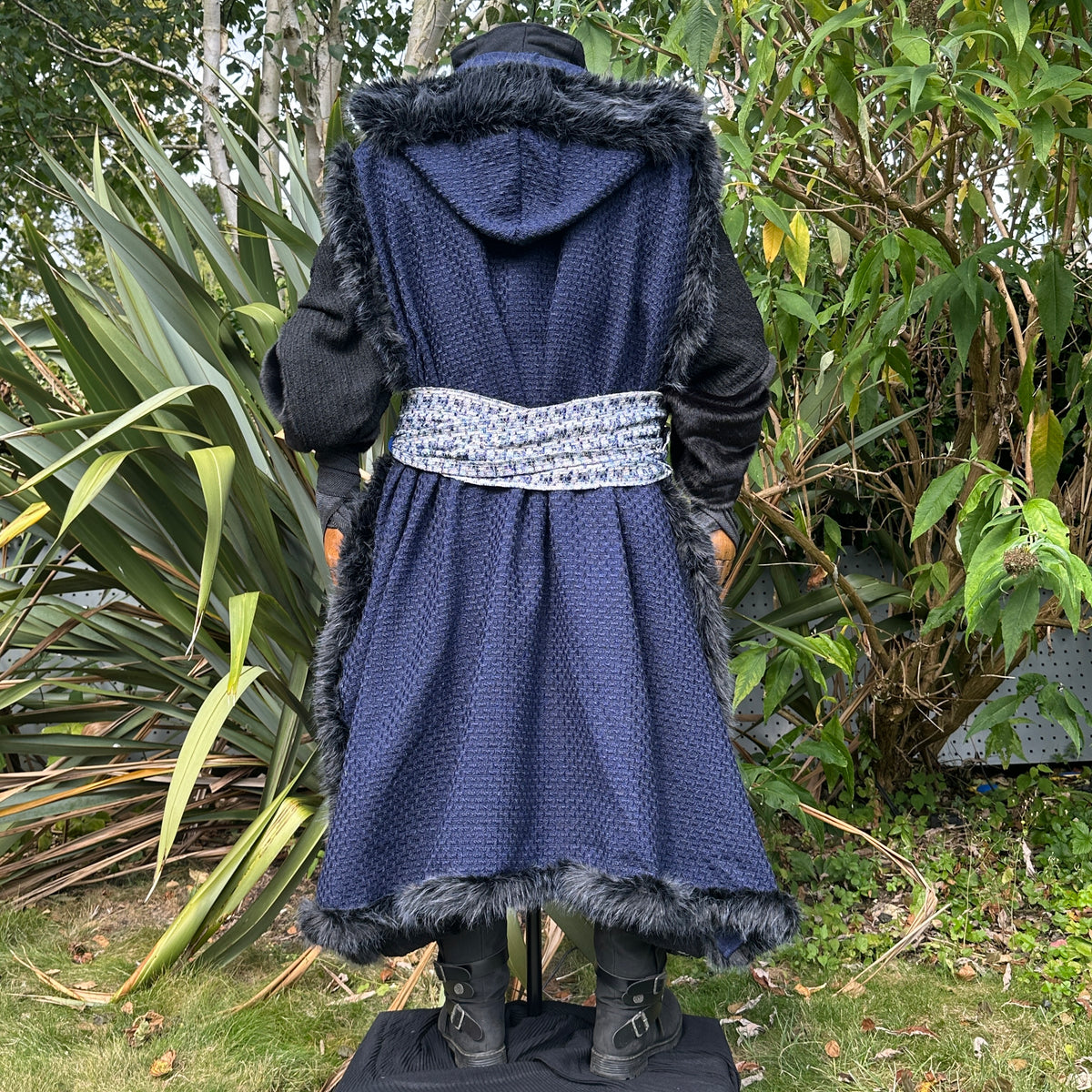 Rear view of LARP medieval cape with fur trim and hood.