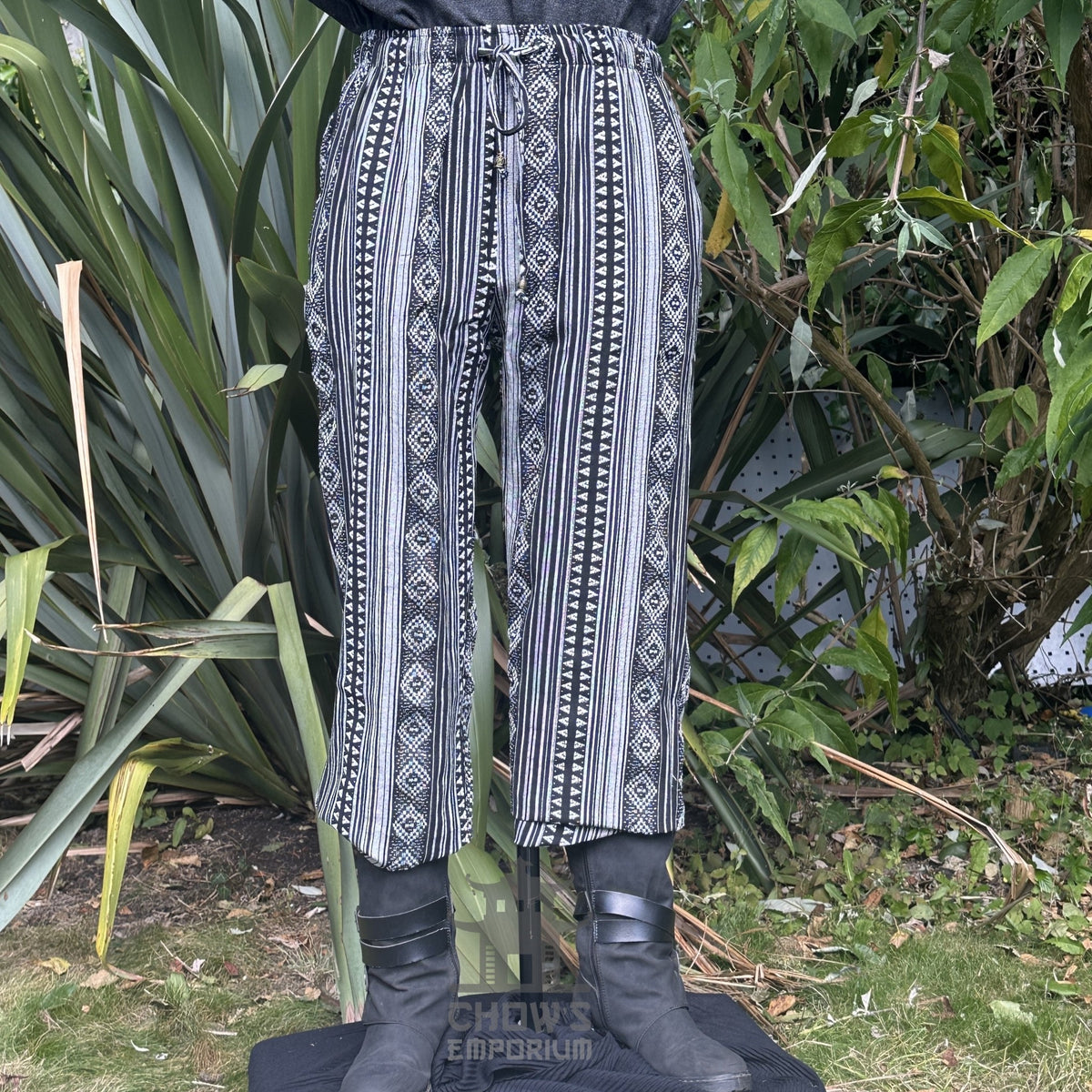 medieval straight leg pants LARP trousers black white patterned cotton front.