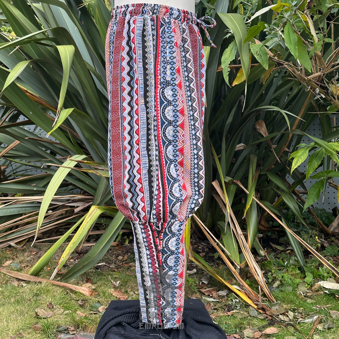 nordic cotton viking pants with zigzag pattern for LARP.