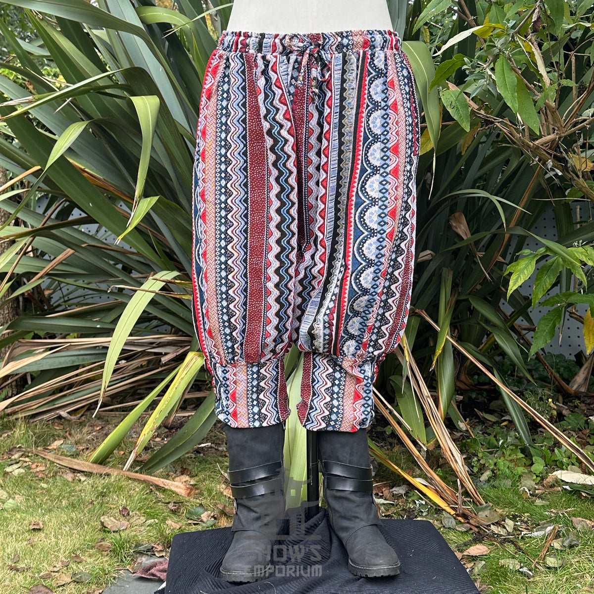 nordic zigzag cotton viking pants with lacing for LARP.