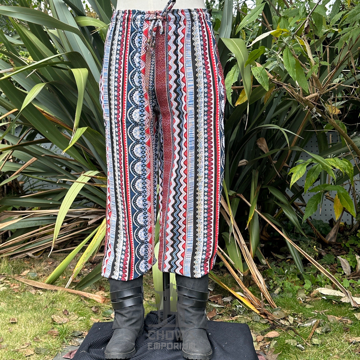 Nordic zigzag cotton pants, red and blue stripes for LARP.