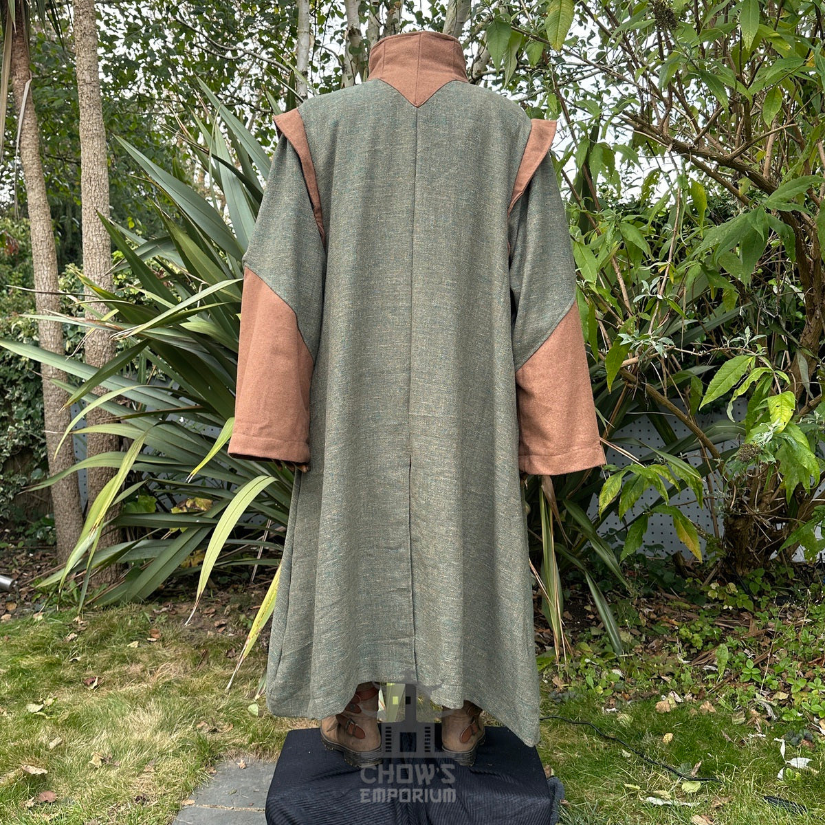Back view of green-brown LARP robe with high collar.
