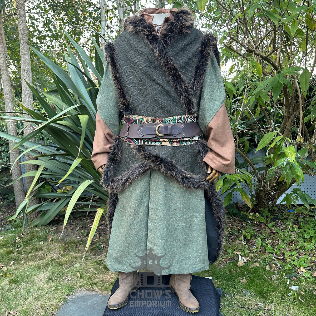 Front shot of medieval LARP outfit with brown belt and fur-trimmed cape.