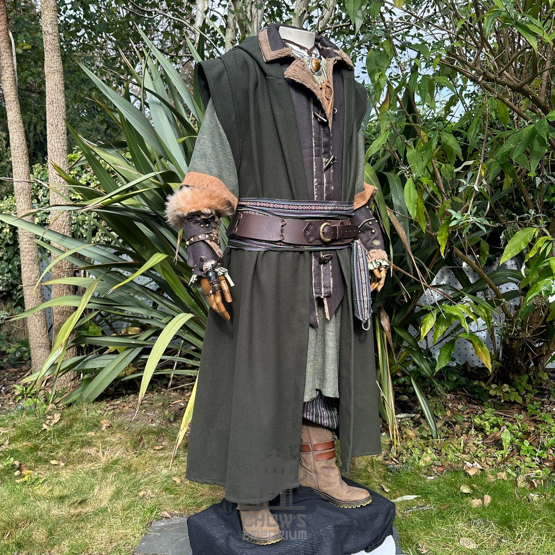 Green hooded sleeveless robe, woolen for medieval LARP, side view.