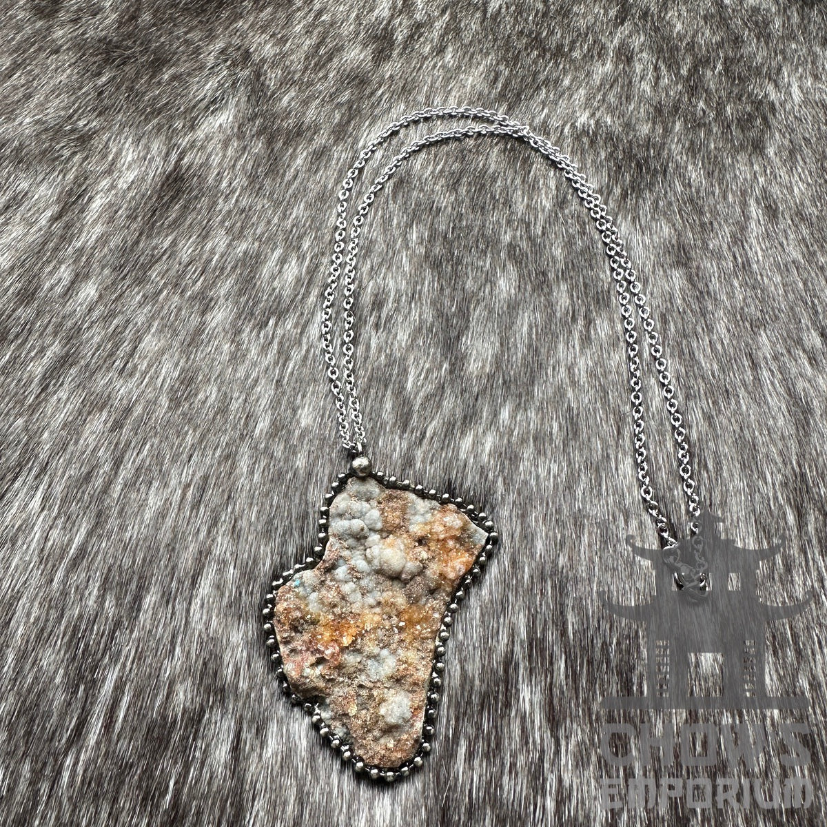 Silver chain necklace with rugged crystal quartz for LARP.
