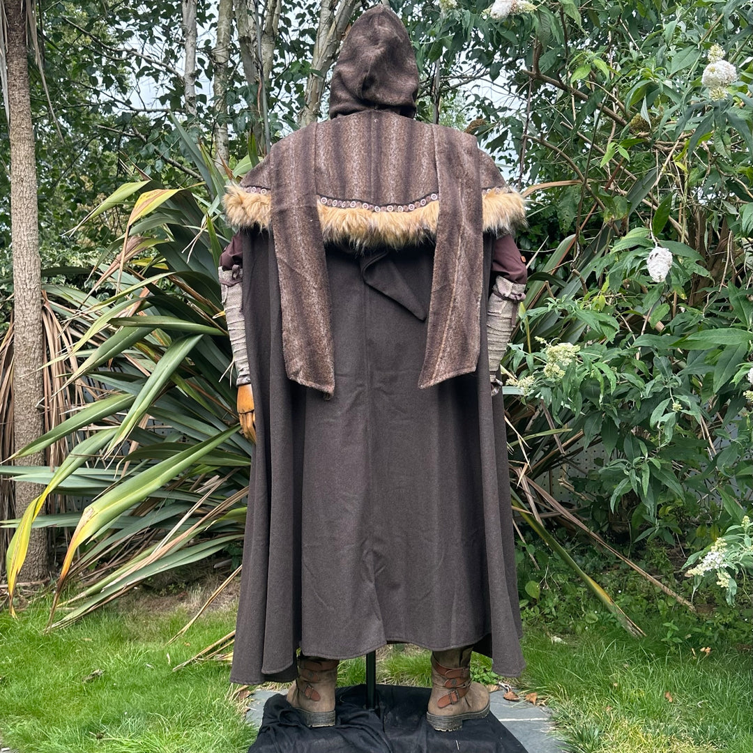 Back view of LARP medieval outfit with fur-trimmed cloak.