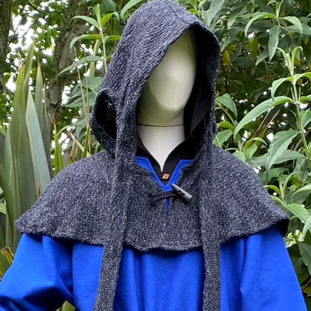 LARP medieval grey hood and mantle set made of textured fabric.