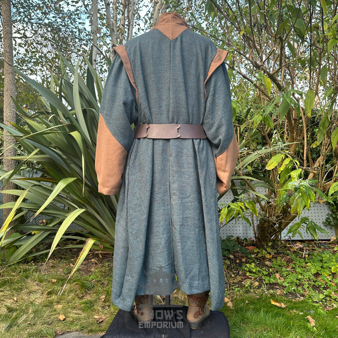 Back view of LARP druid robe in green with leather belt.