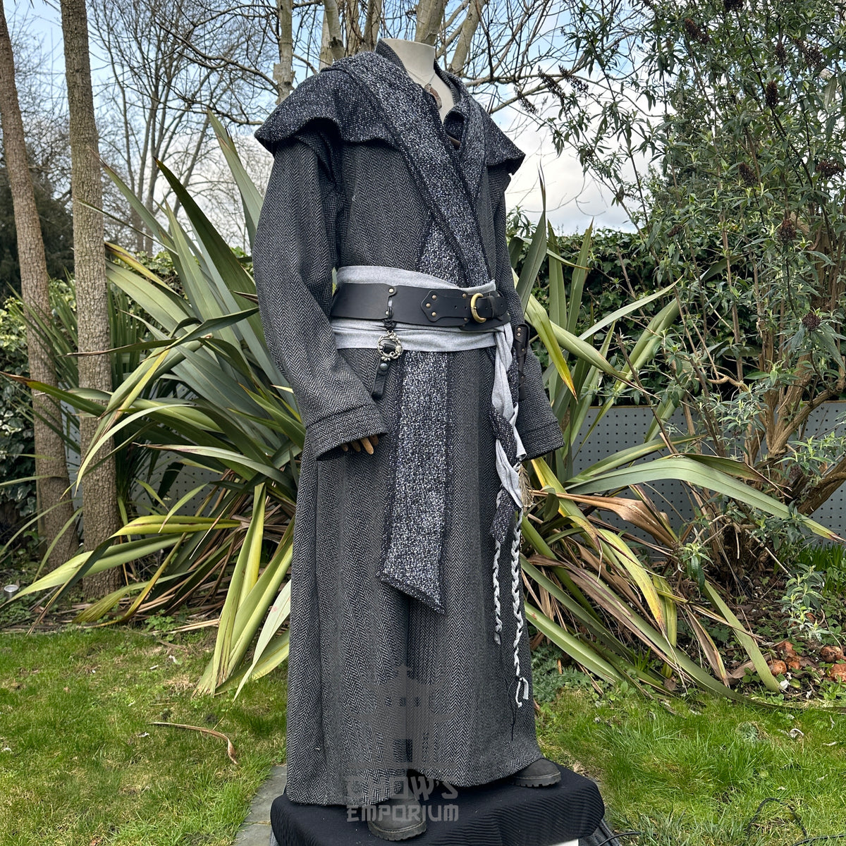 Grey herringbone medieval LARP robe, hood, and sash on mannequin, side view.