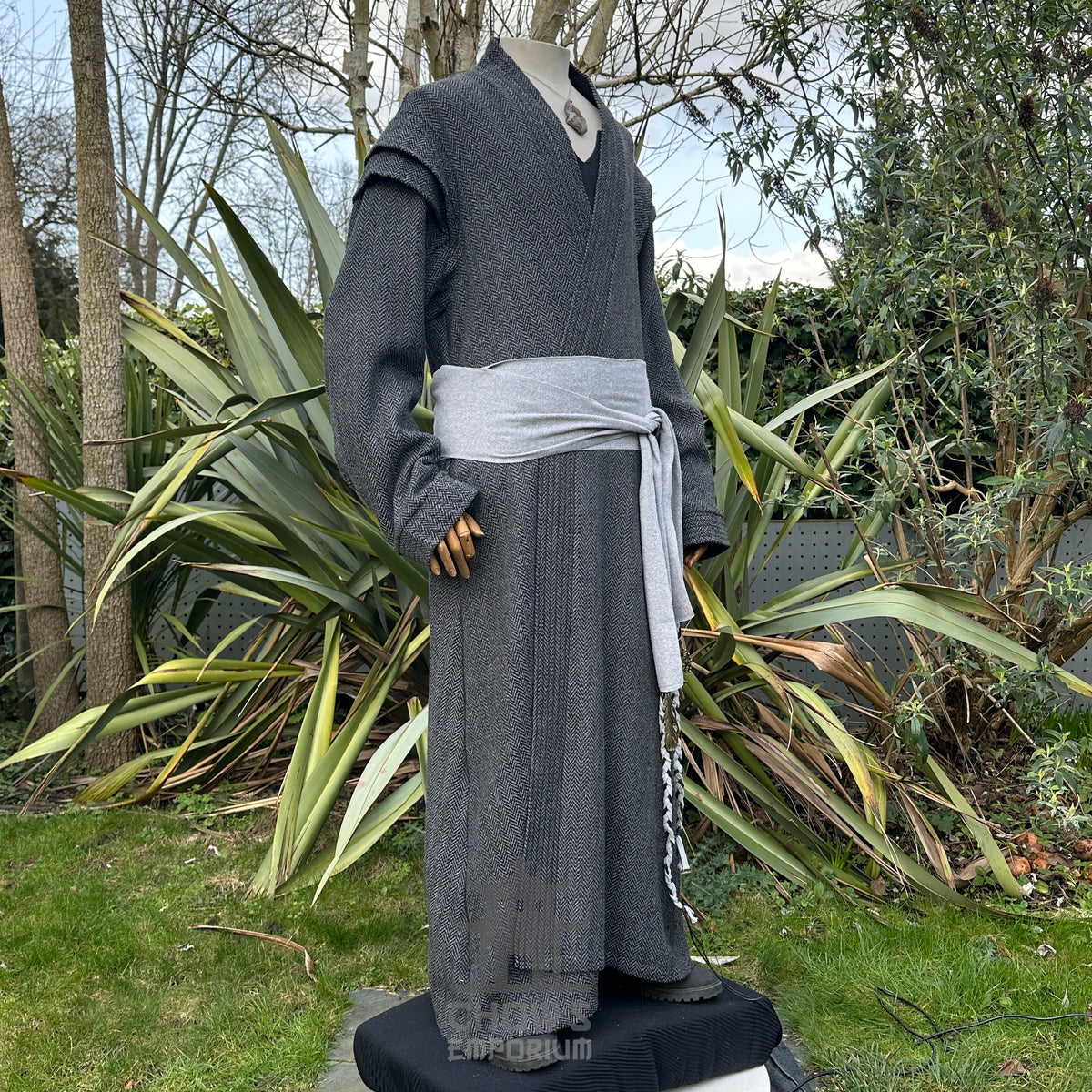 Noble robe in grey herringbone fabric, side view for LARP.