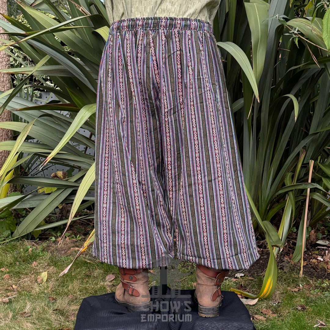 green pattern medieval pants for fantasy costume.
