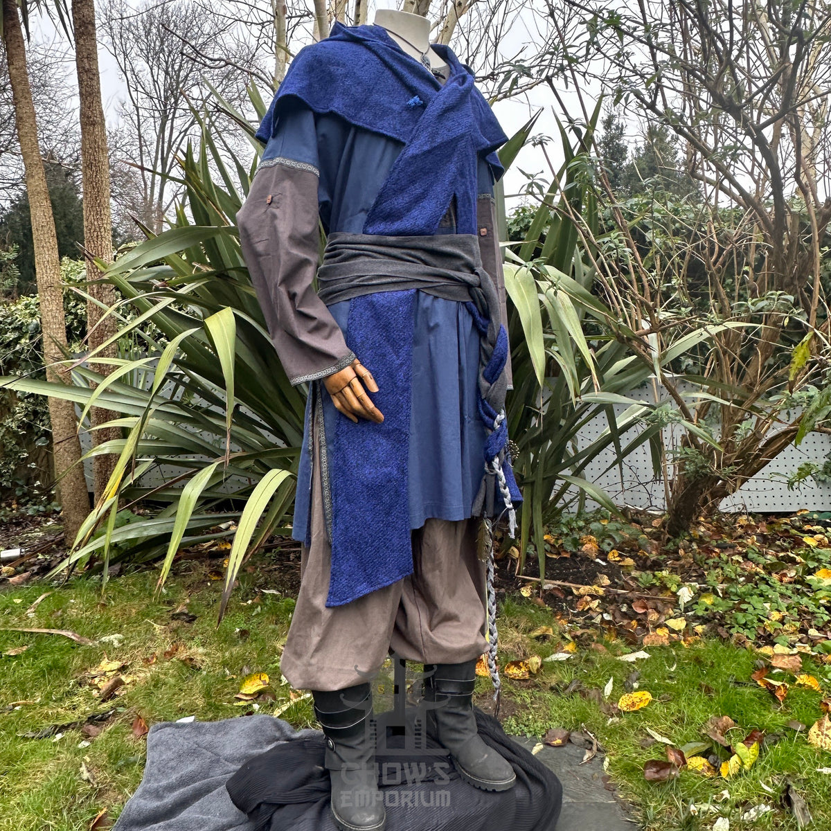 Blue wool scarf hood on mannequin, side view, ideal for medieval LARP.