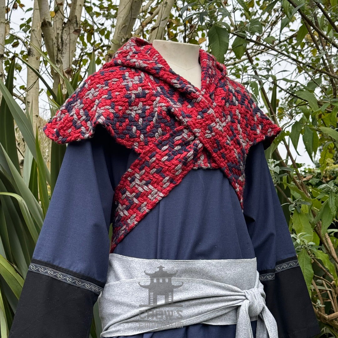 Red tricolour wool scarf hood for LARP, medieval style, front view.