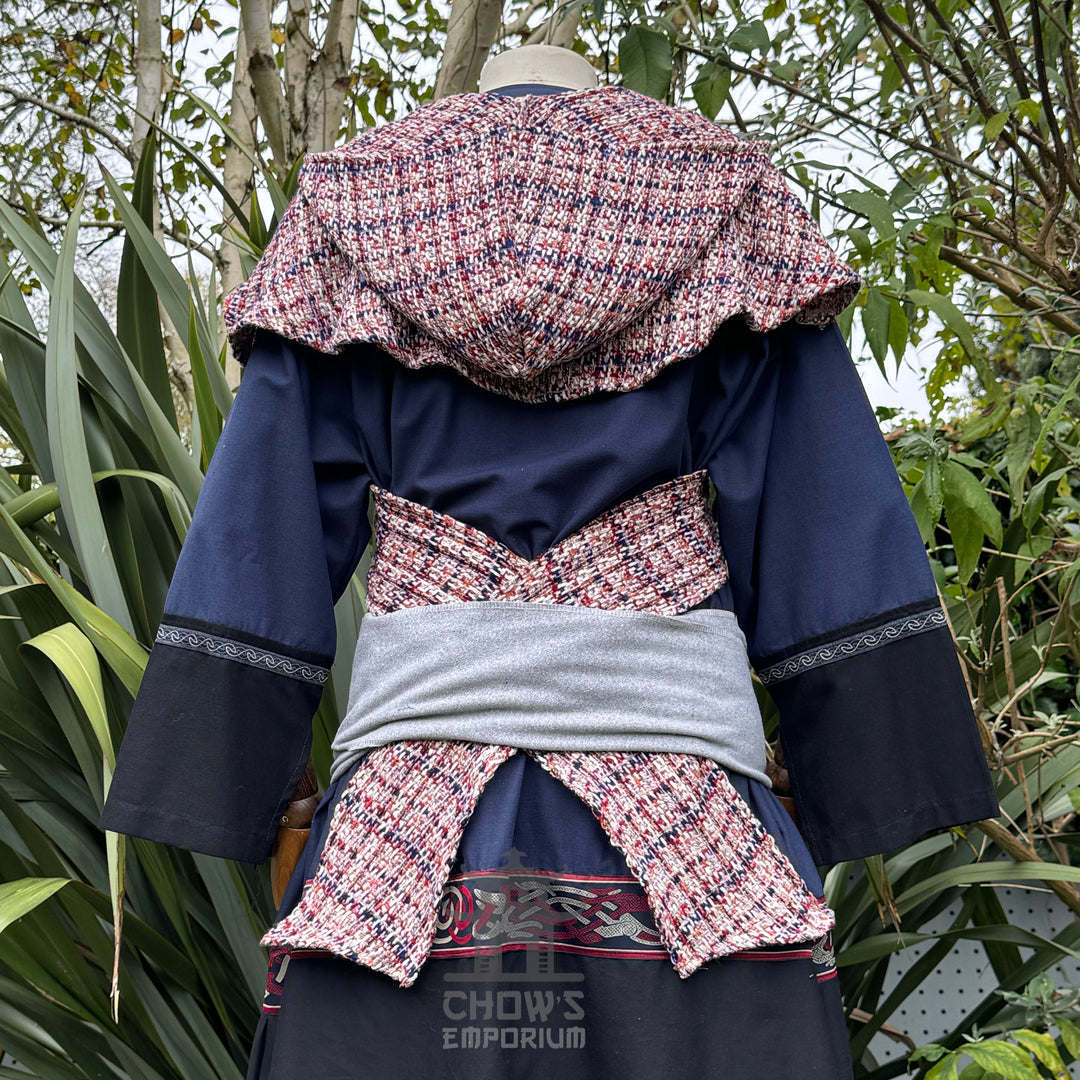 Rear view of tricolour wool scarf hood in red, white, black for medieval LARP.
