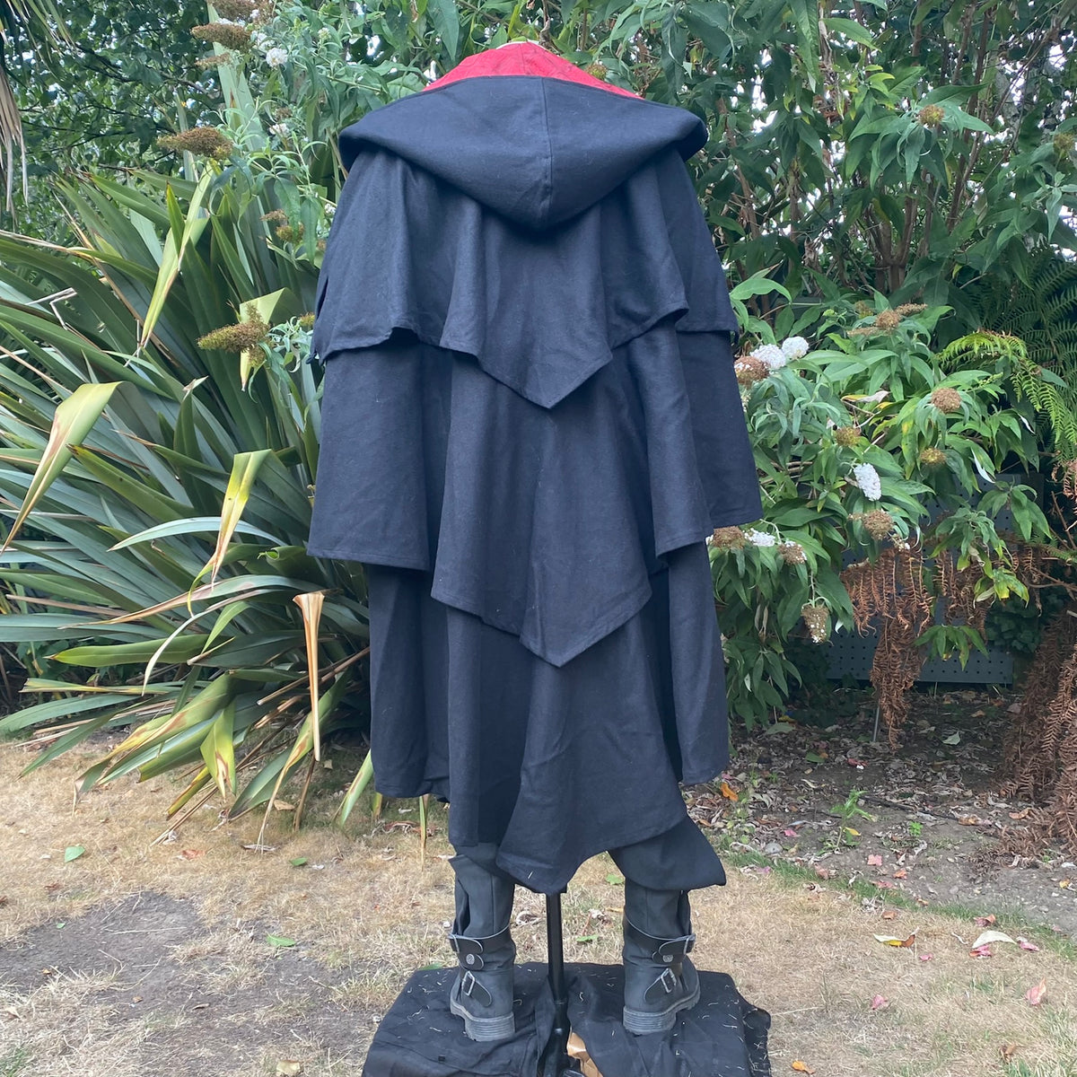 Black layered cloak with red hood for LARP.