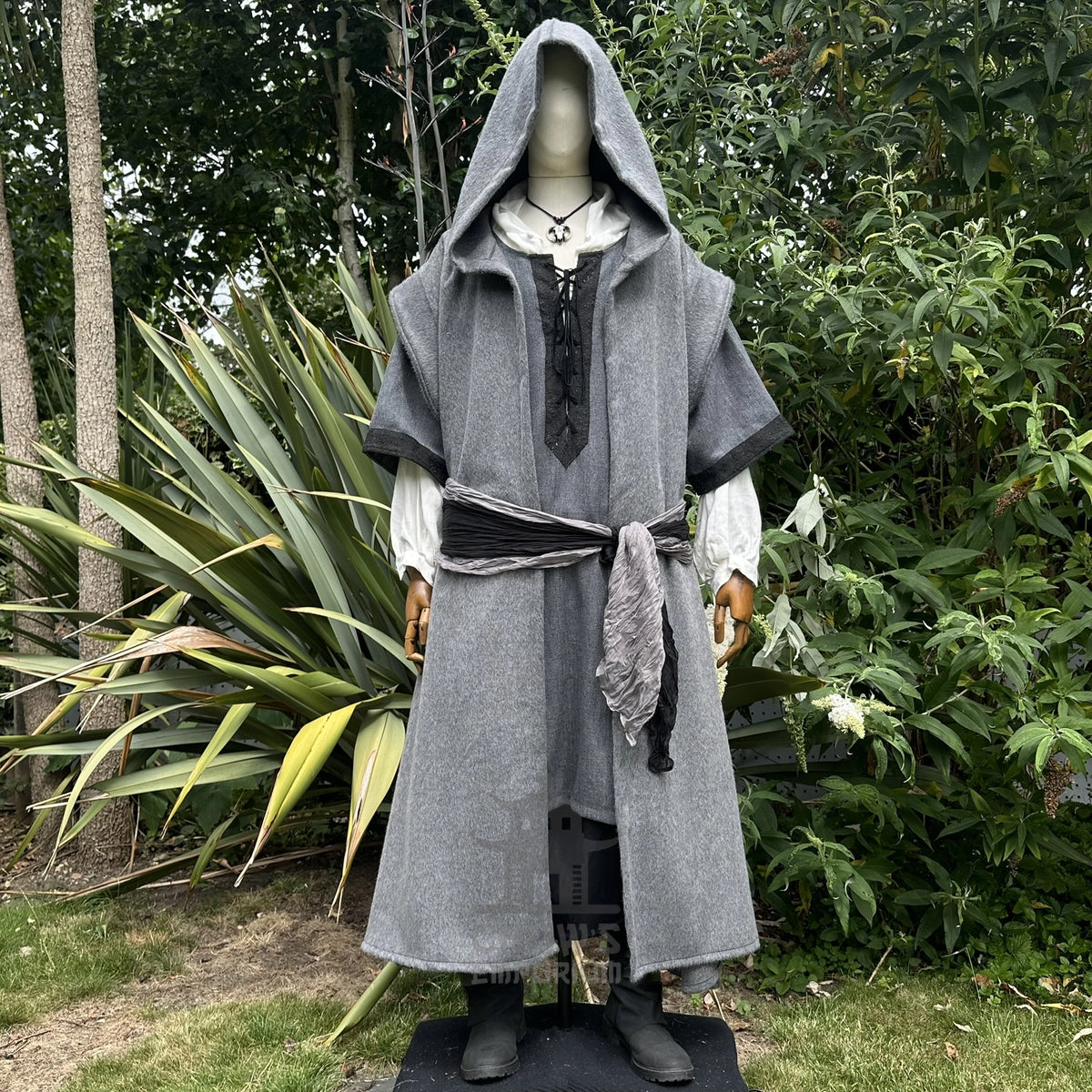 The Ashen Huntsman LARP Outfit - 3+ pieces (Robe, Hood, Sash)