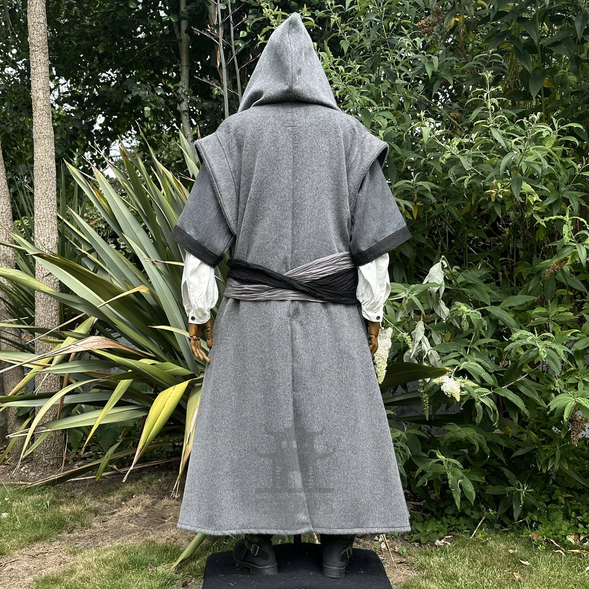 The Ashen Huntsman LARP Outfit - 3+ pieces (Robe, Hood, Sash)