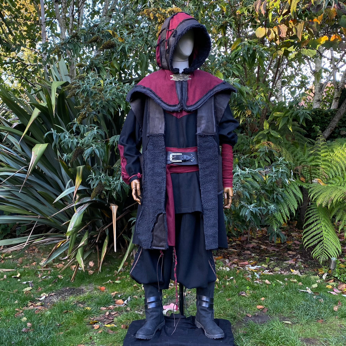 Mannequin in a medieval LARP costume.