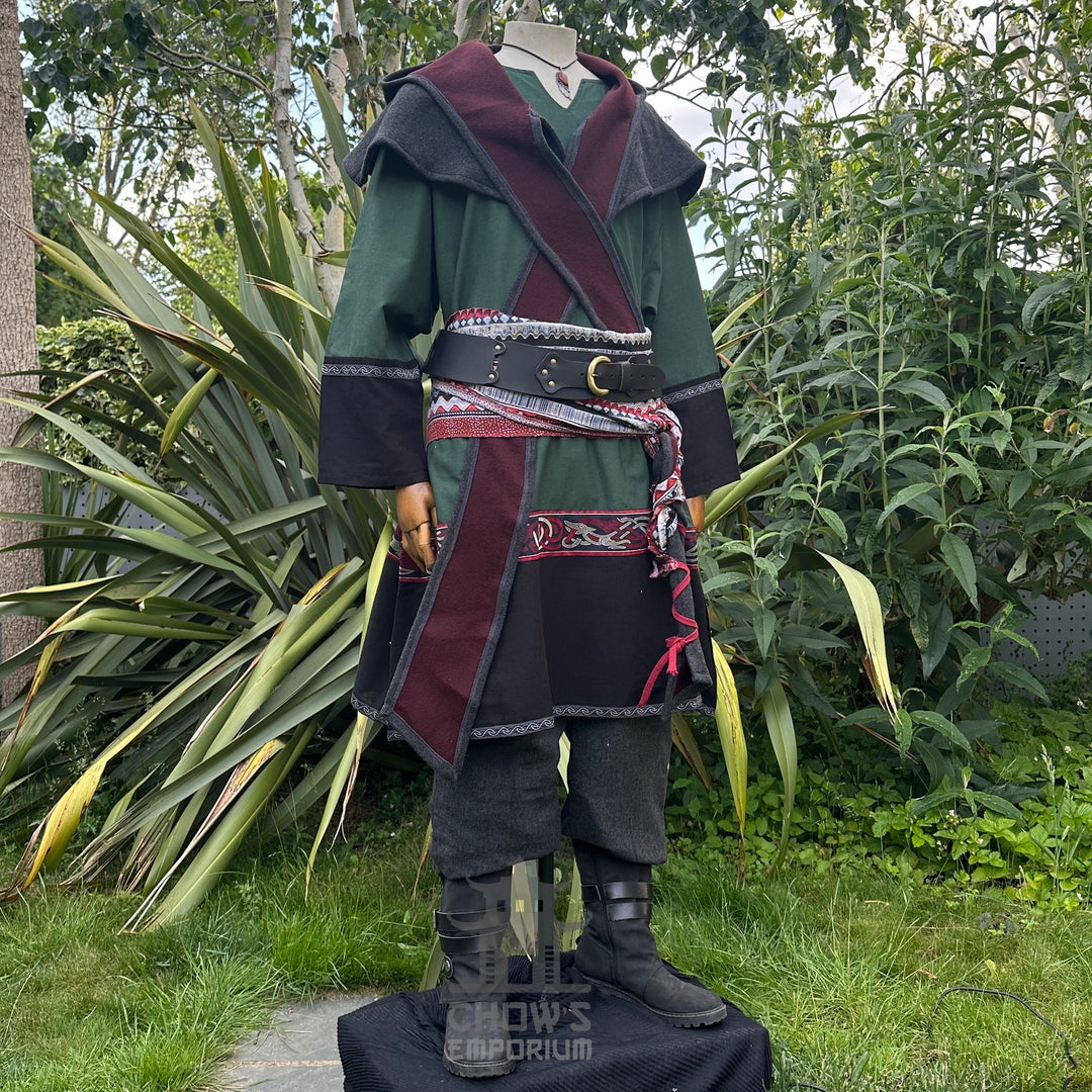 Grey and maroon wool scarf hood in a medieval LARP style outfit.