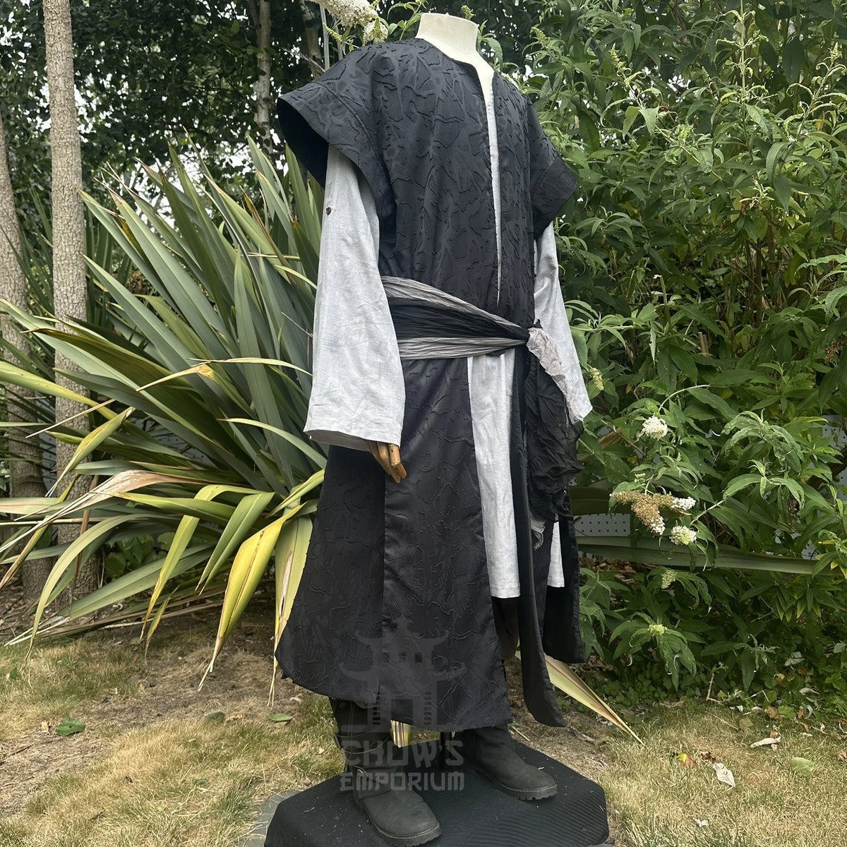 Black Lightweight Panelled Waistcoat