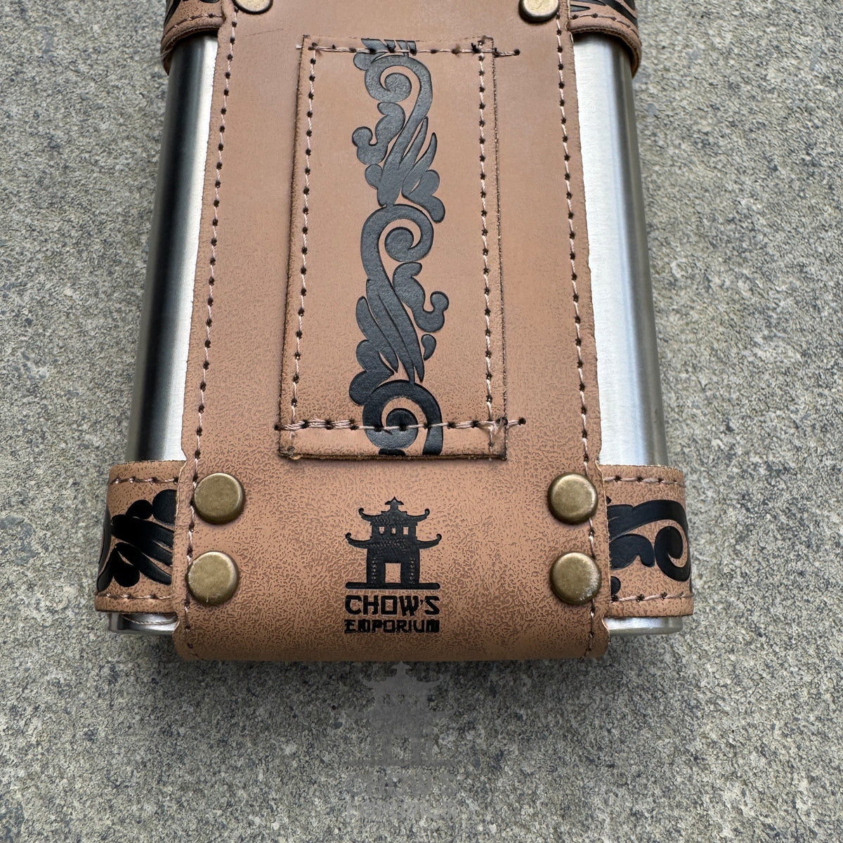 9oz Hip Flask with Leather Holder