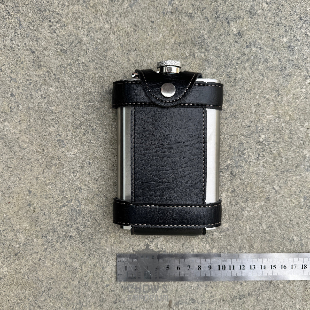 9oz Hip Flask with Leather Holder