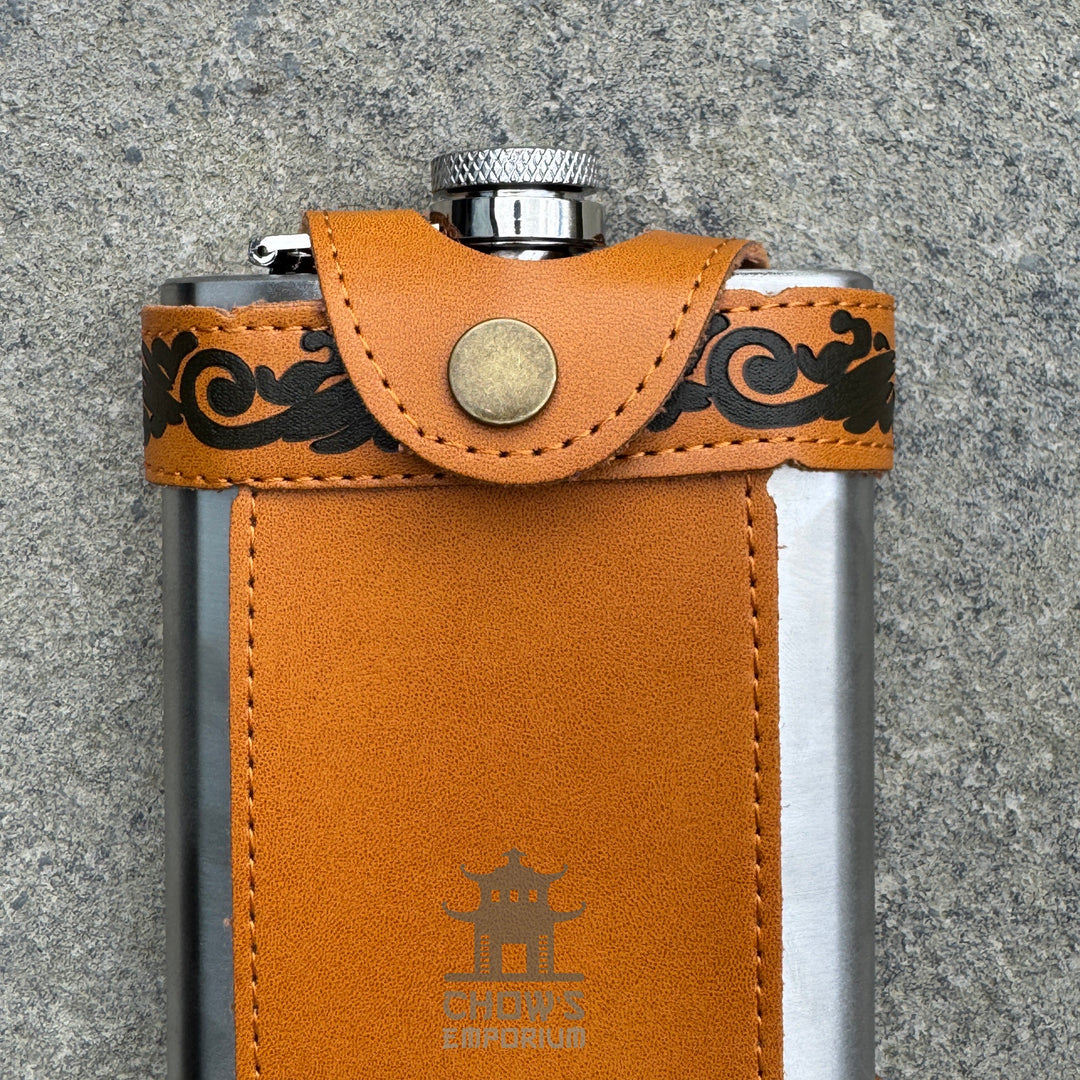 9oz Hip Flask with Leather Holder