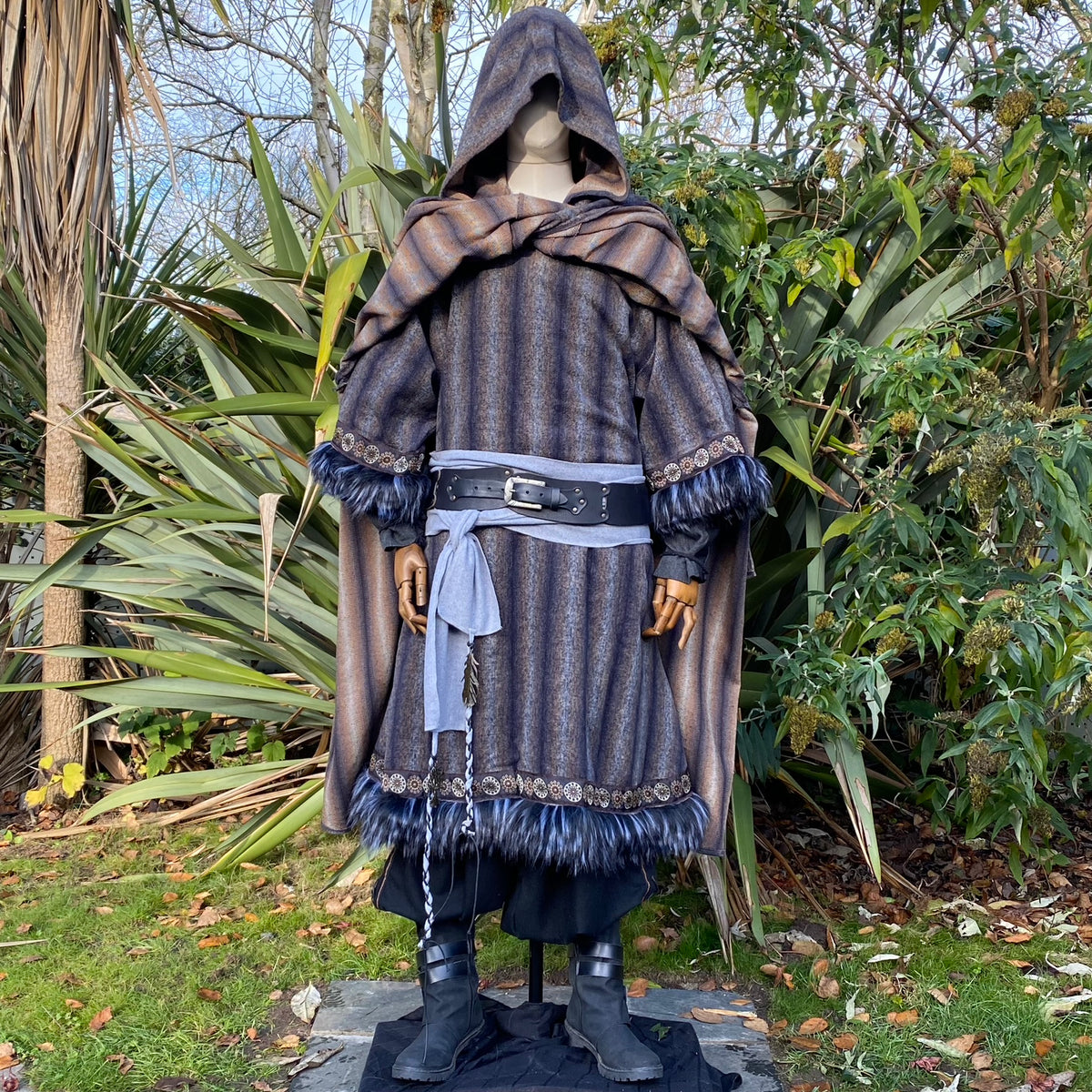LARP medieval outfit with hooded cloak, tunic, sash in blue and brown fabric.