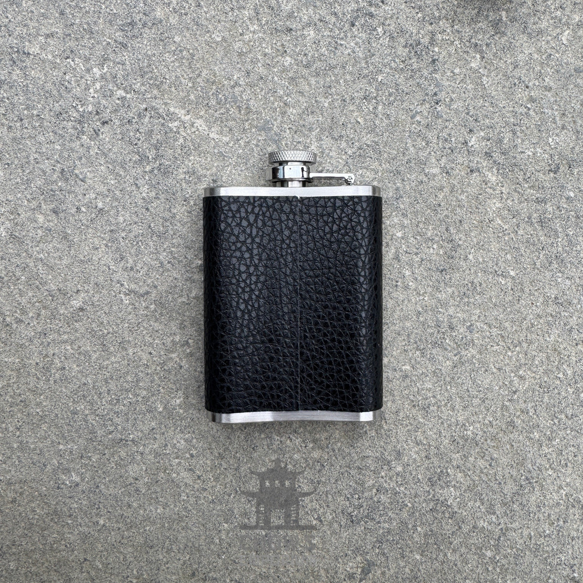 Extra Large 64oz Hip Flask with Accessories