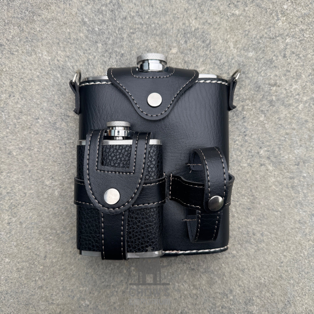 Hip Flask with Mini Flask and Pouches 18oz