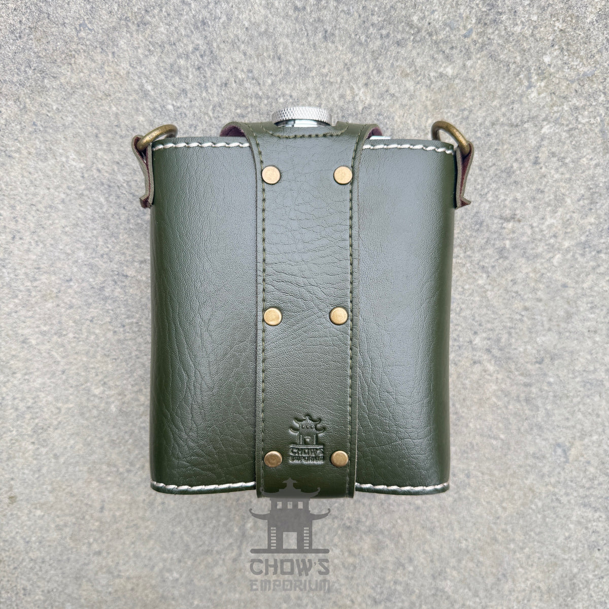 Hip Flask with Mini Flask and Pouches 18oz