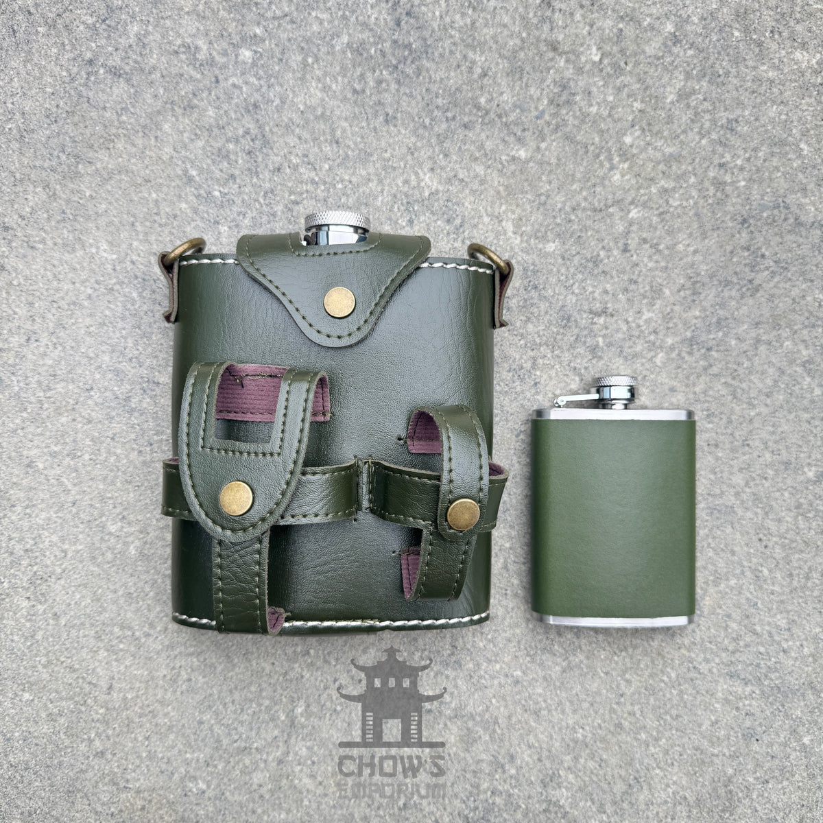 Hip Flask with Mini Flask and Pouches 18oz