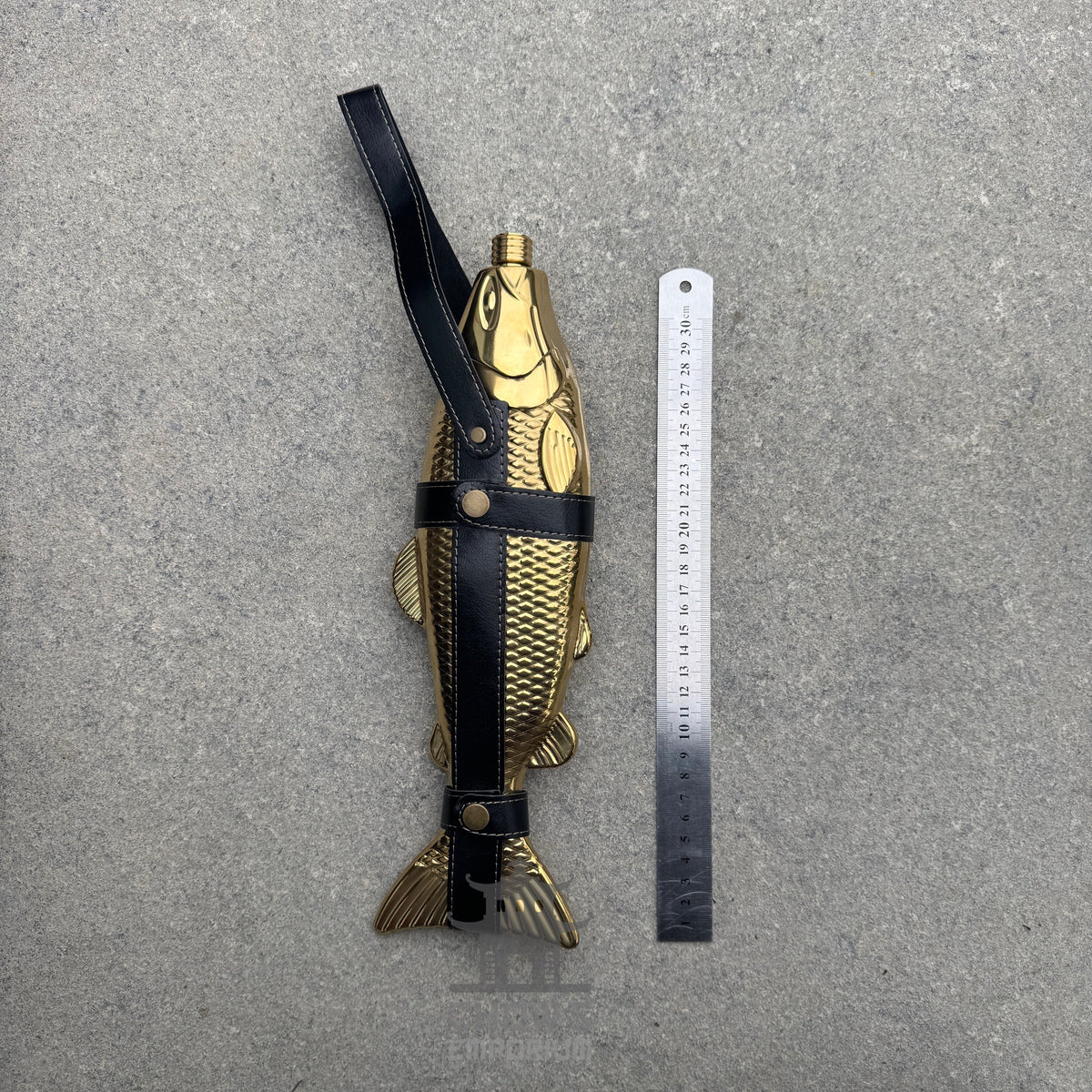 Fish-Shape 18oz Hip Flask with Belt Holder (Gold and Black)