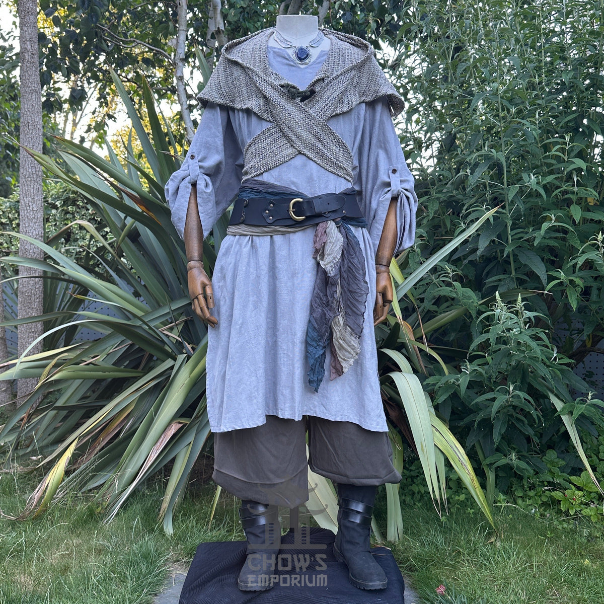 Grey textured cotton medieval tunic for LARP, front angle.