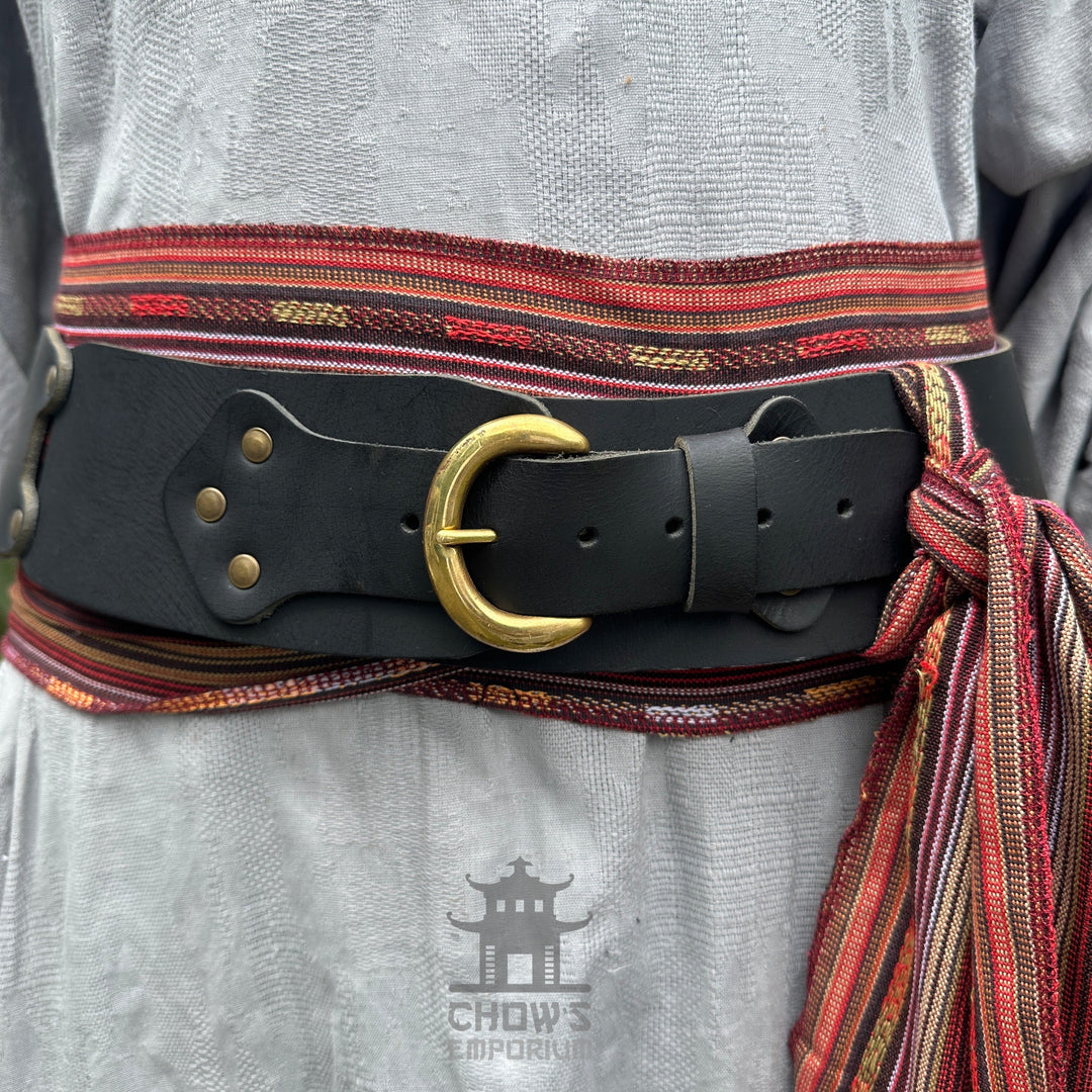 Black leather LARP belt with gold buckle, red autumn stripe sash.