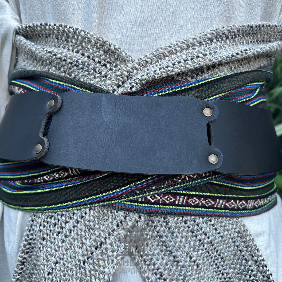 LARP belt and sash set, green stripe, buffalo leather close-up.