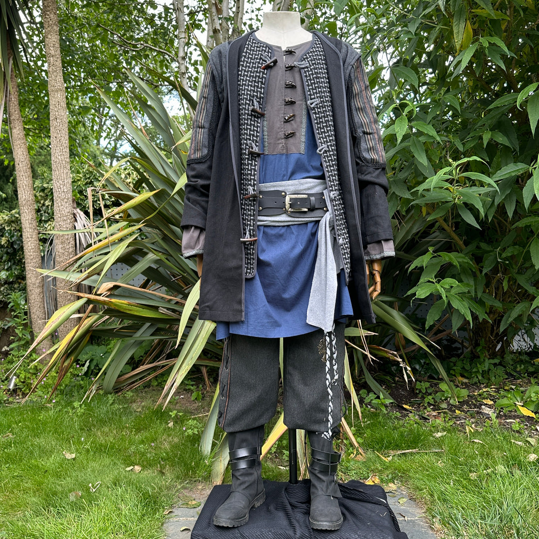 LARP druid set: black jacket, blue tunic, grey sash, front view.