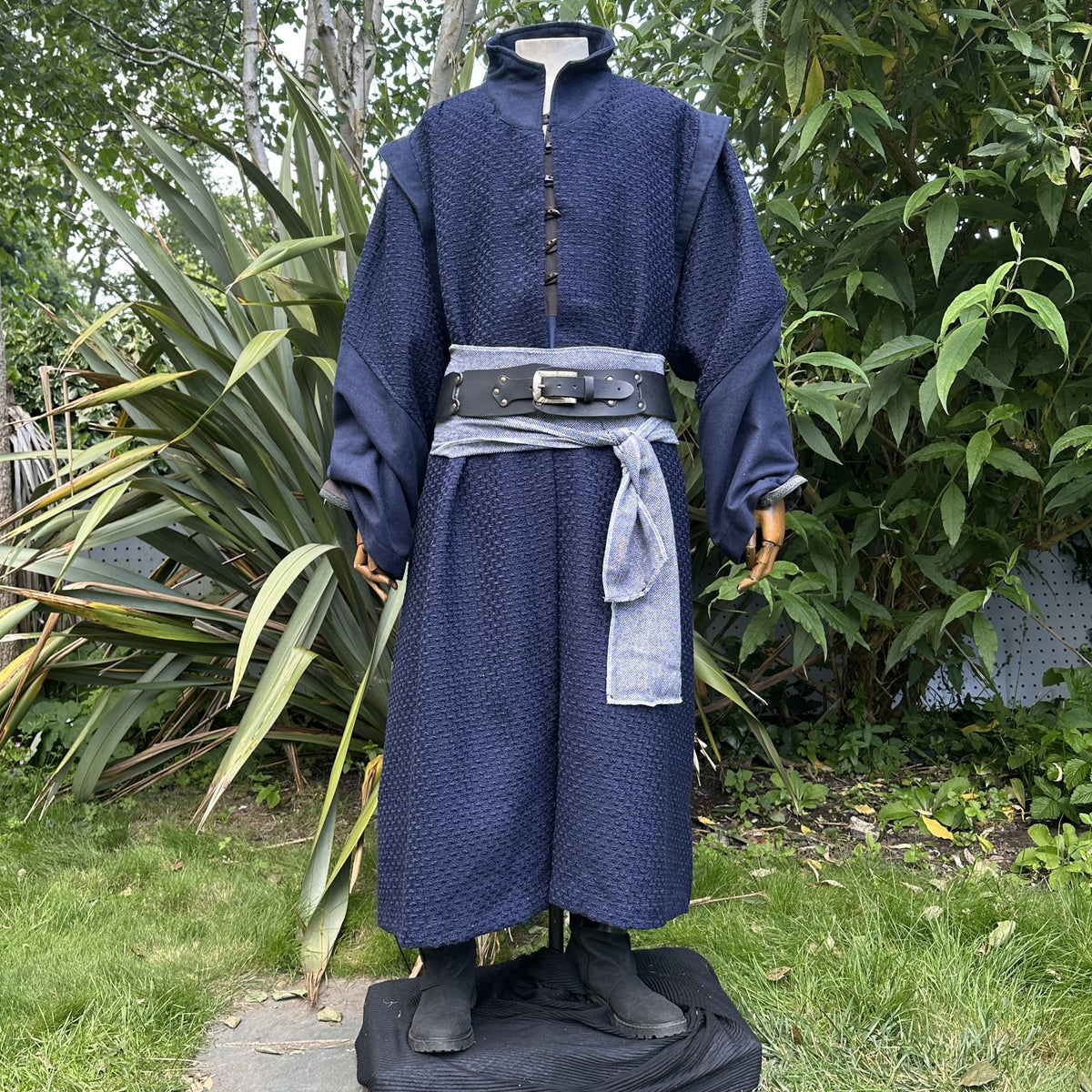 Long blue textured robe with a high collar, suitable for LARP and Ren Faires.