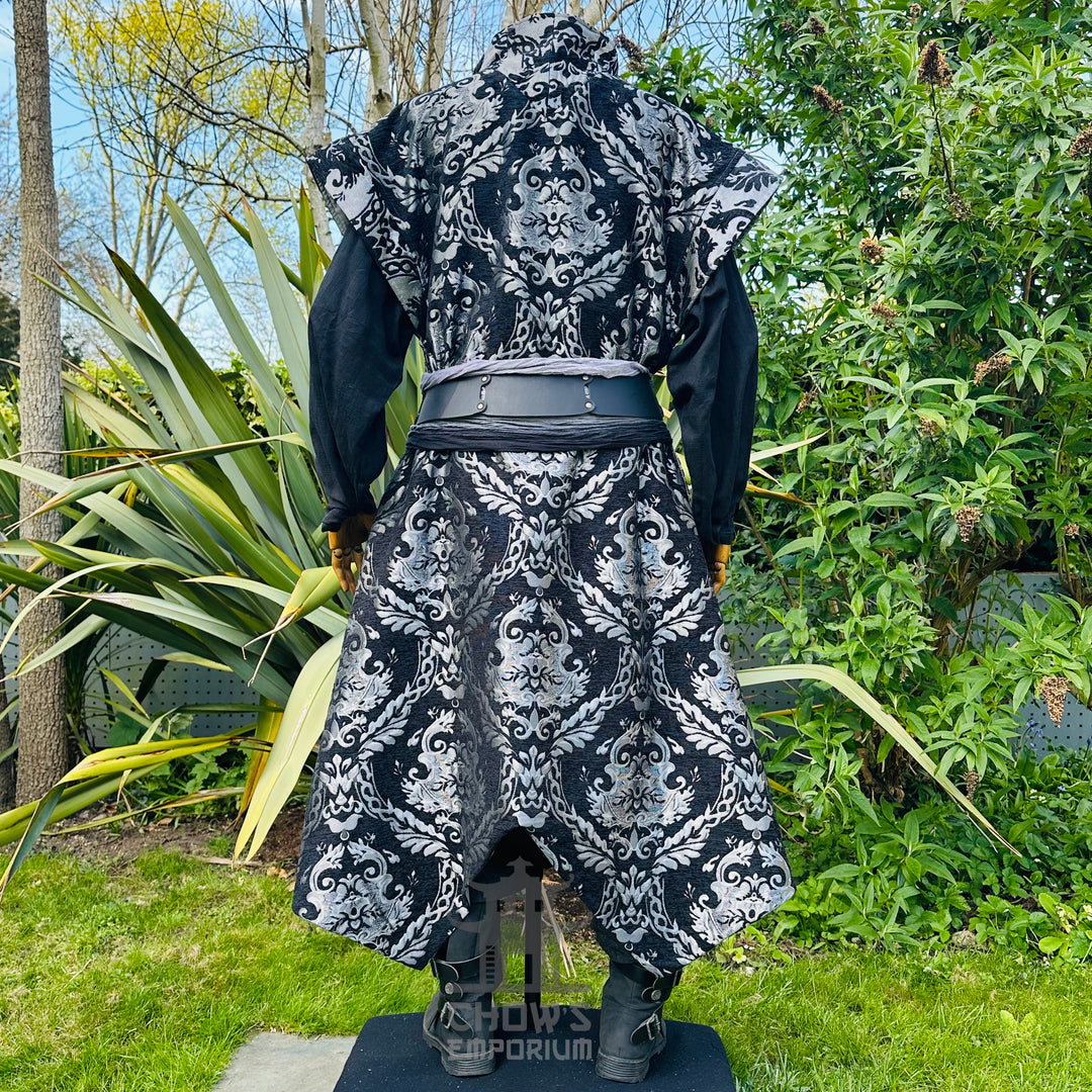 Baron Silverhart Outfit Set, 4+ pieces (Waistcoat, Tunic, Sash and Necklace)