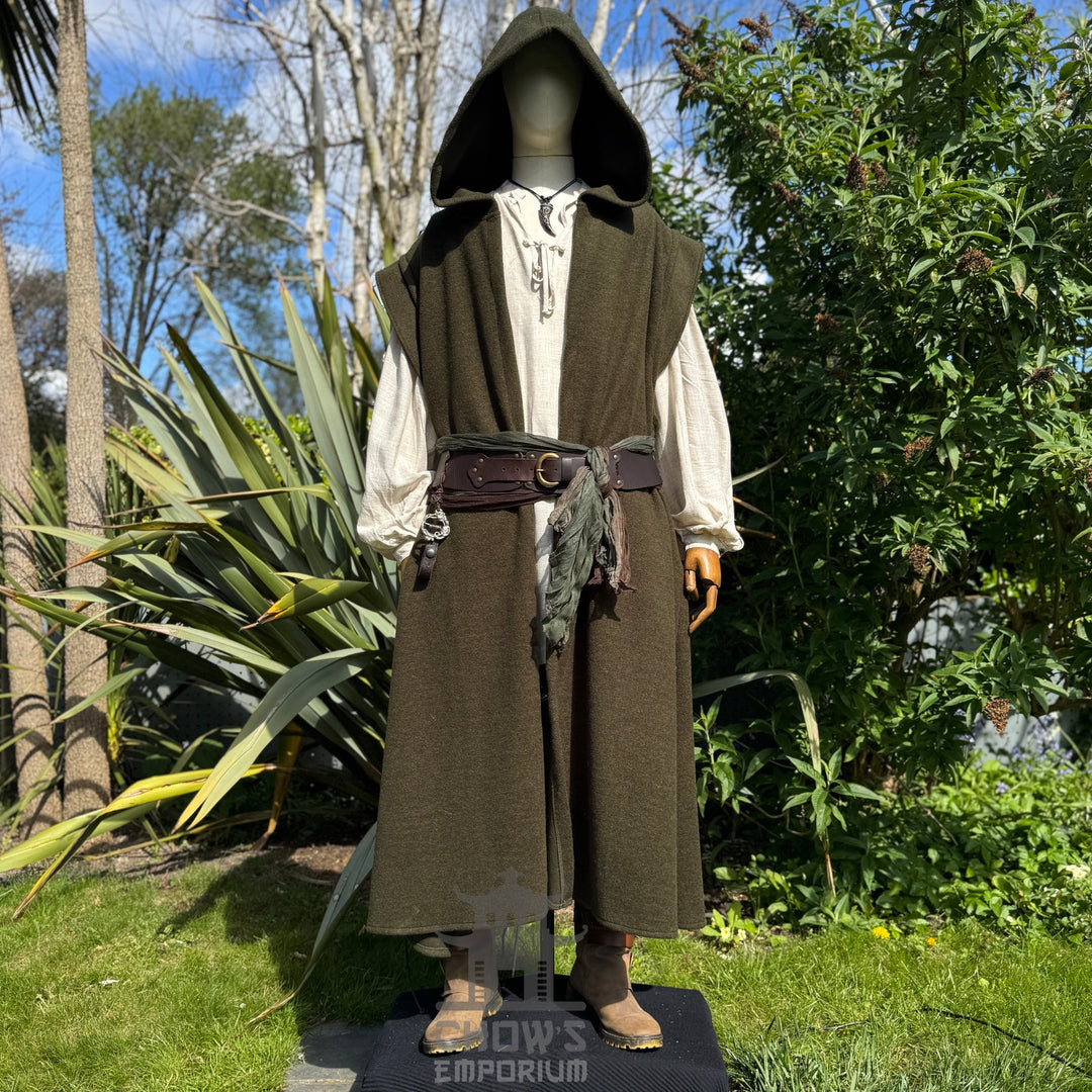 Green Hooded Sleeveless Robe