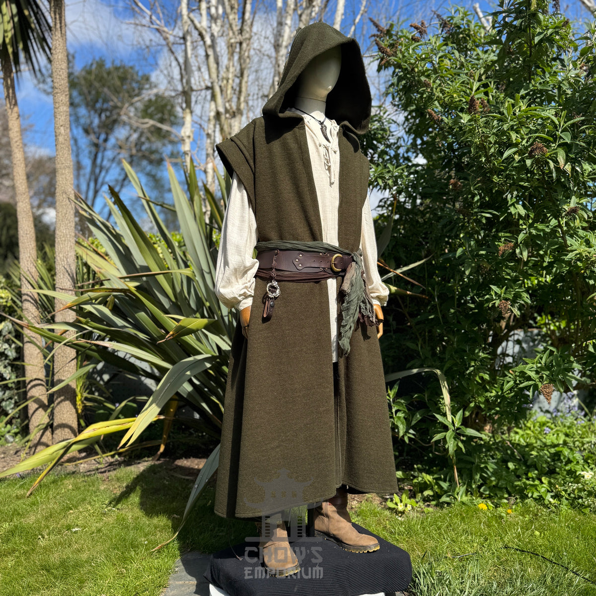 Green Hooded Sleeveless Robe