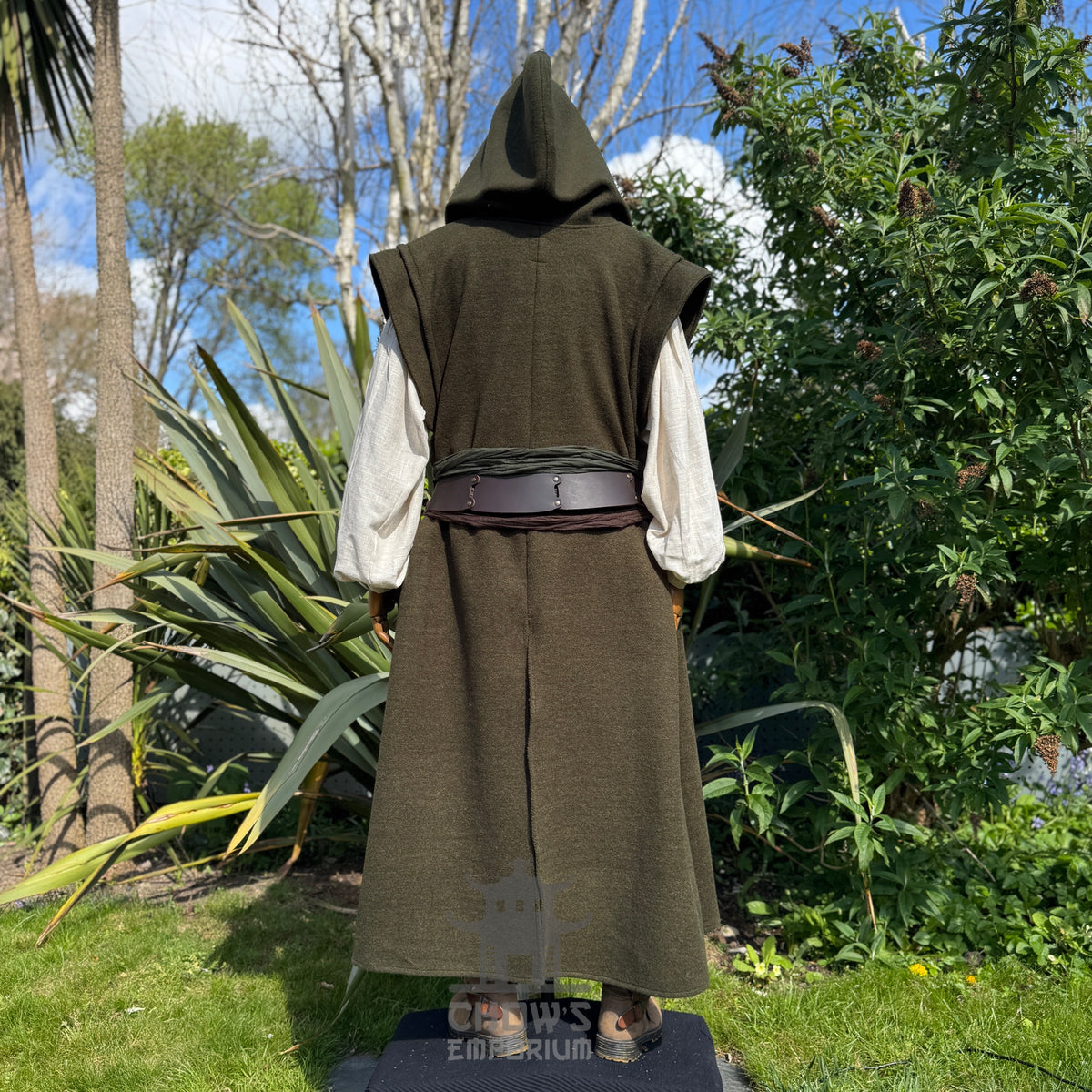 Green Hooded Sleeveless Robe