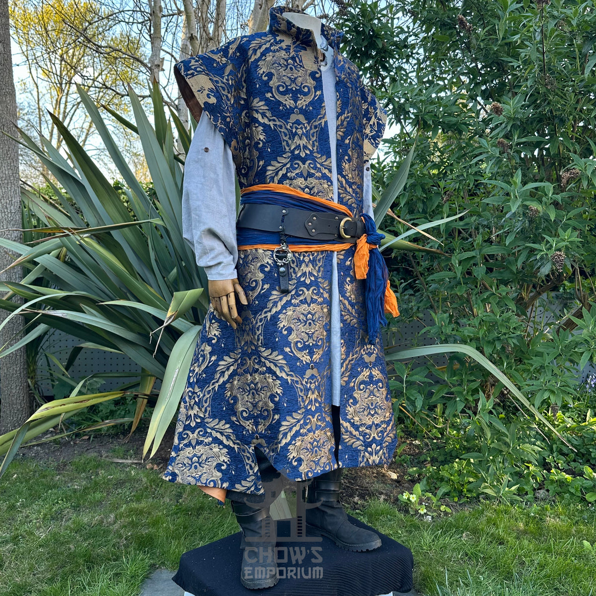 Azure Lord Outfit Set, 4+ pieces, Blue &amp; Gold (Waistcoat, Shirt, Sash &amp; Necklace)