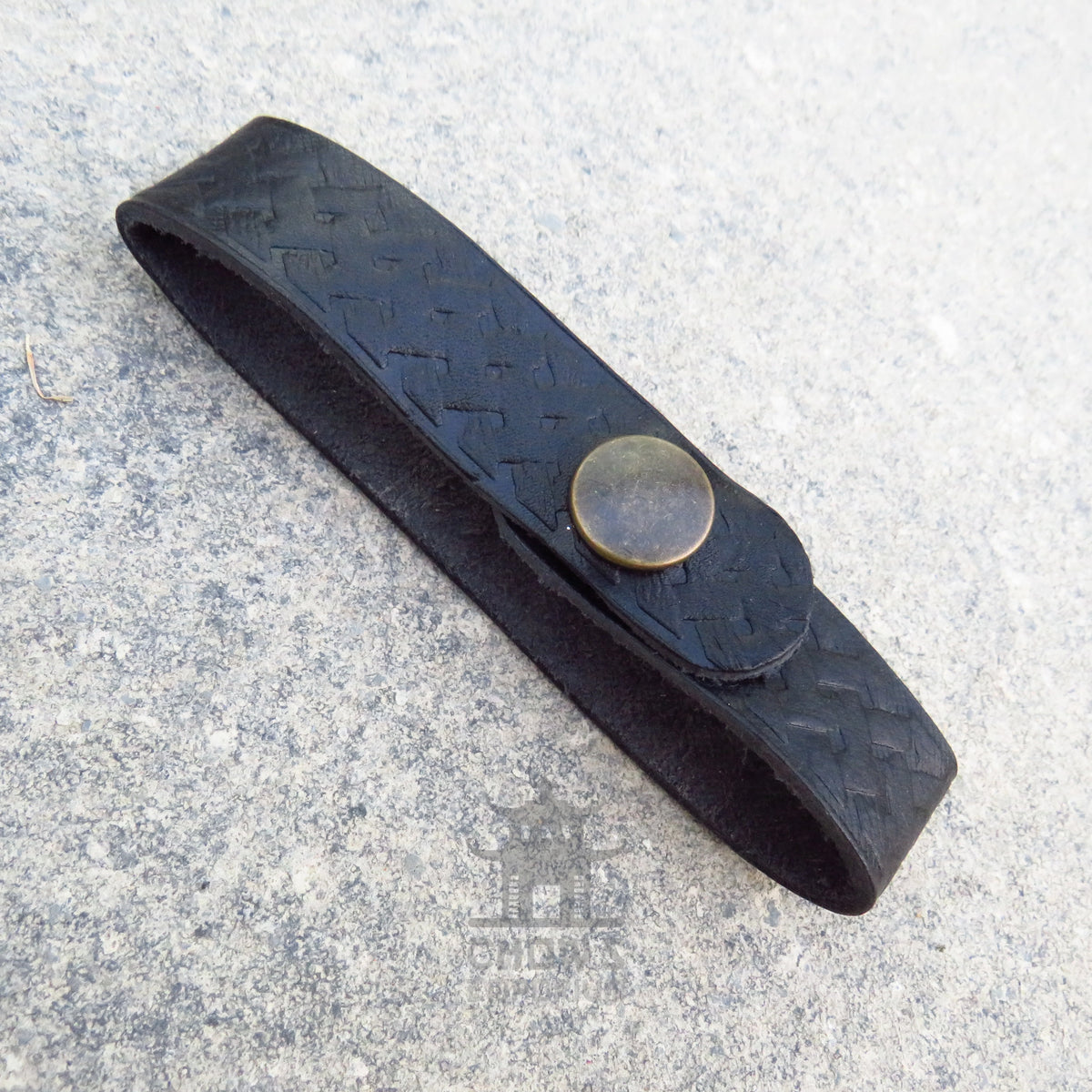 Black leather tankard loop with Celtic knot pattern and metal popper
